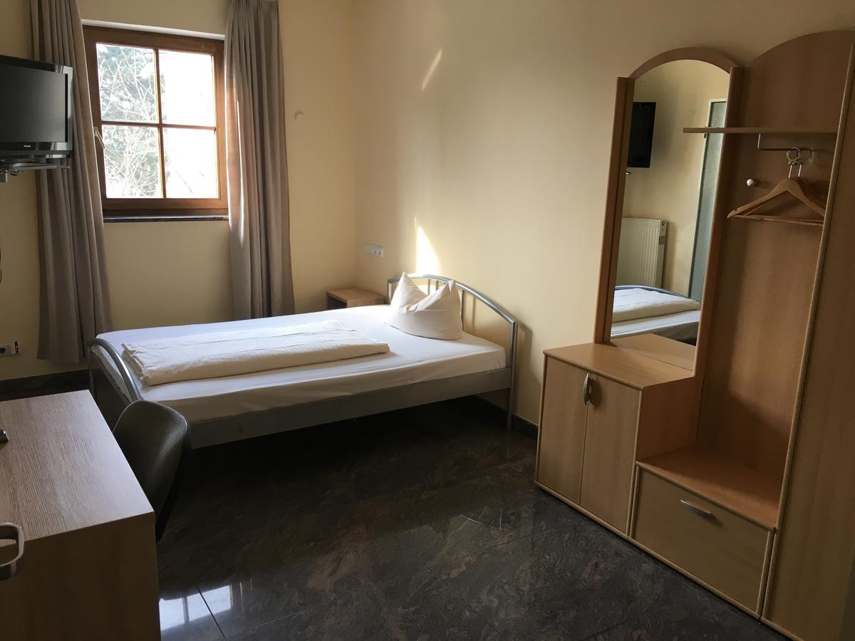 Hotel Hammerwirt Rosenheim Esterno foto